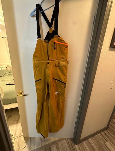 Mammut Haldigrat and POC VPD Pack