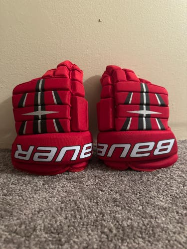 Bauer 13"  4 Roll Gloves