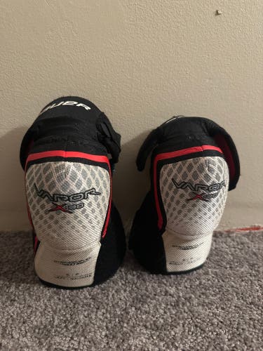 Used Small Bauer  Vapor X30 Elbow Pads
