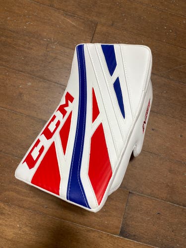 CCM E-Flex 4 Hockey Goalie Blocker