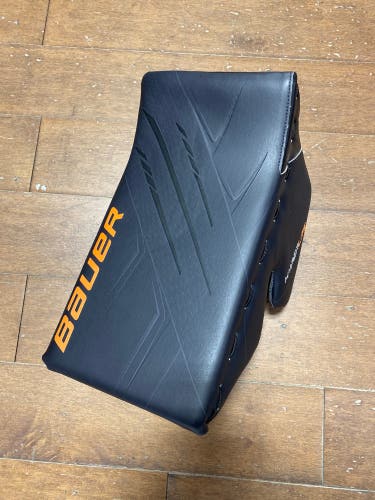 Bauer Vapor Hyperlite Blocker