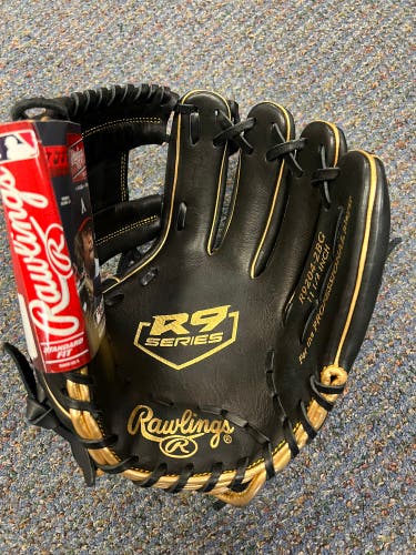 Rawlings R9 11.5” baseball mitt