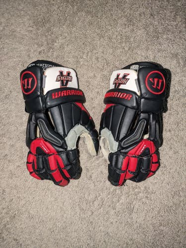 Warrior Burn Pro Gloves - Black/Red