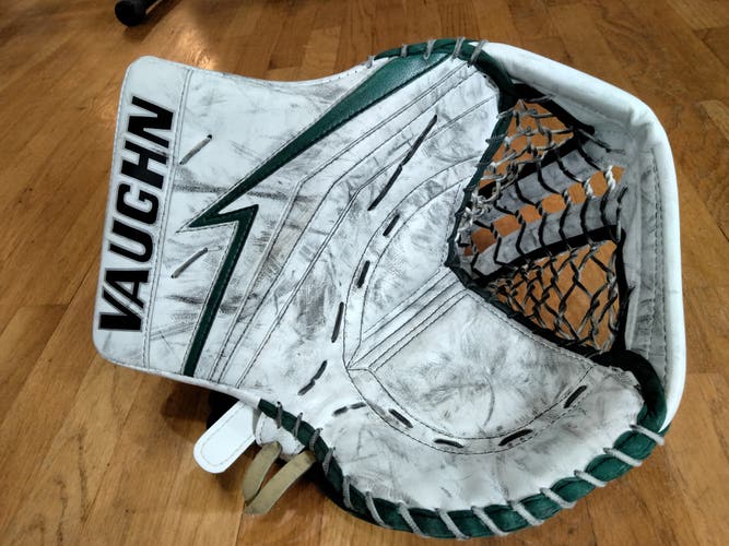 Used Vaughn Regular V9 Pro Carbon