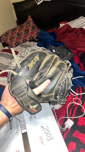 All star mitt. 33 inch CM3000SBK