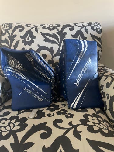 Bauer Goalie Gloves Senior
