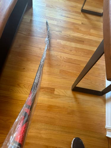 Intermediate Right Handed P92  Vapor FlyLite Hockey Stick