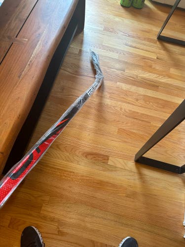 Senior Left Hand PM9  Vapor FlyLite Hockey Stick