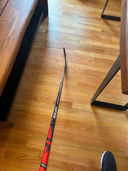 Youth Right Handed P92 Vapor FlyLite Hockey Stick