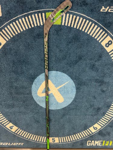 Used Right Handed P88  Nexus ADV Hockey Stick