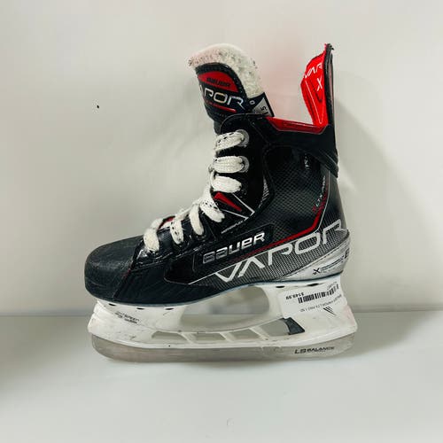 Used Bauer Regular Width Size 1.5 Vapor ltx Pro+ Hockey Skates