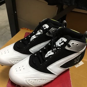 Warrior lacrosse shoe