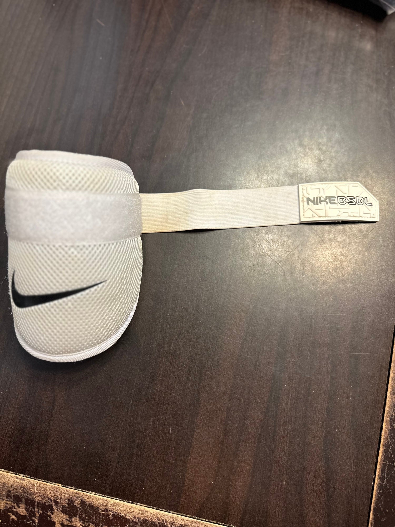 nike elbow guard baseball｜TikTok Search