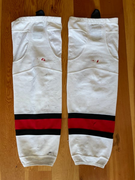 Carolina Hurricanes White XL Reebok Jersey + Socks