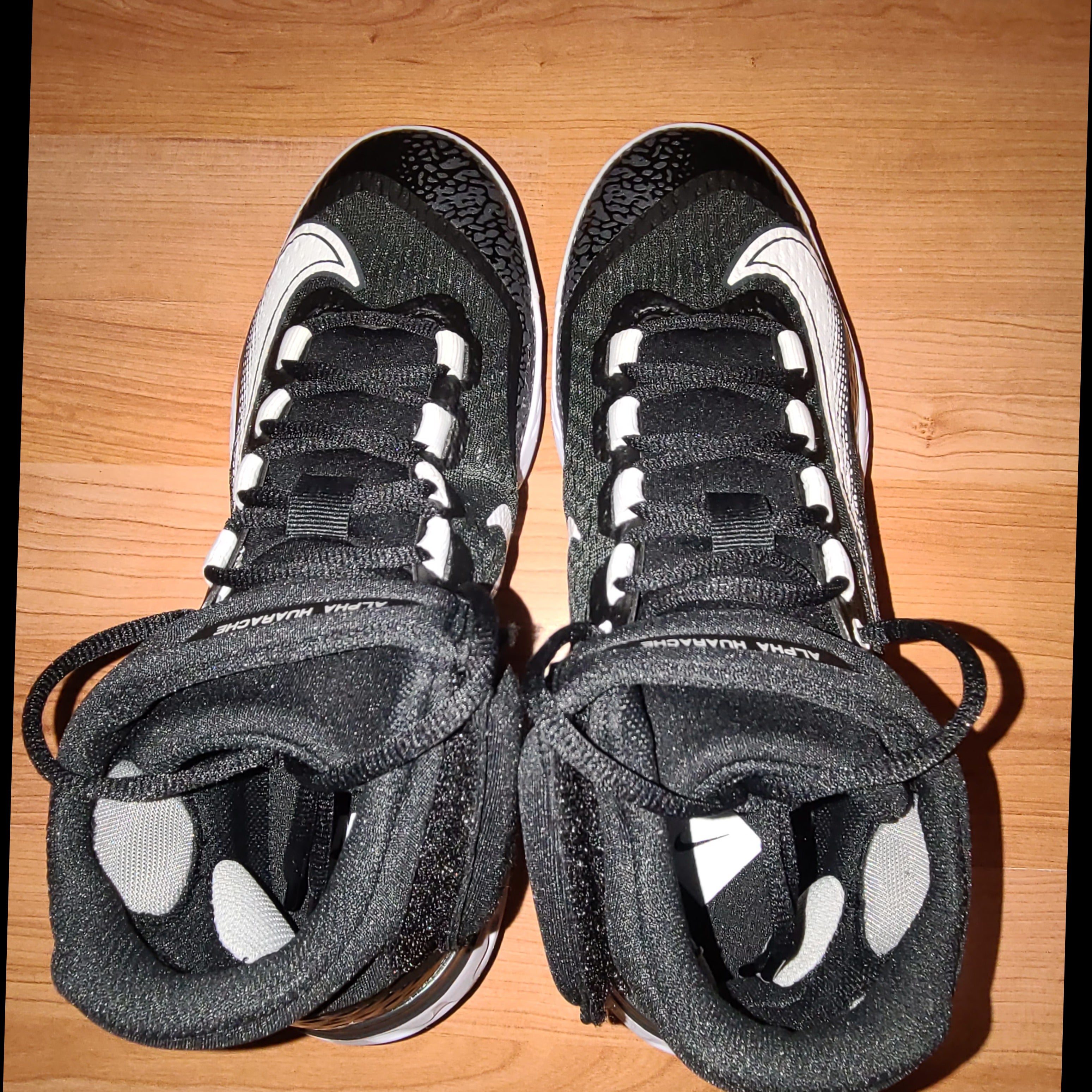 ✅ Nike Alpha Huarache Elite 4 Mid Black Smoke Grey Metal Baseball Cleats‎ Size 7 Amazon.com | Nike Alpha Huarache Elite 4 Mid Men main image 2