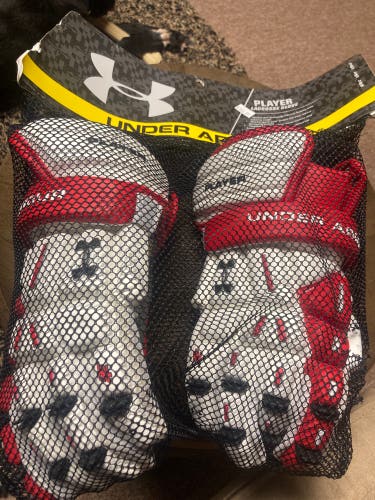 Under Armour Player Lacrosse Glove