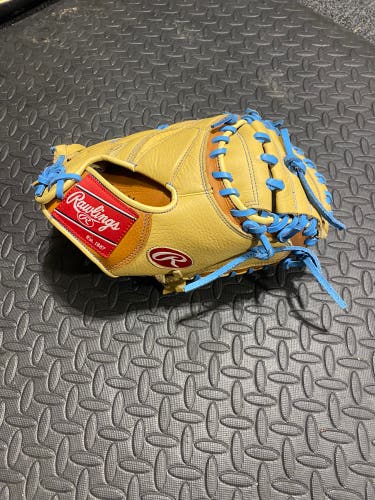 Rawlings RCS 33in catchers mitt.