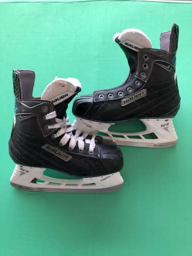 Used Intermediate Bauer Nexus 6000 Hockey Skates (Regular) - Size: 5.0