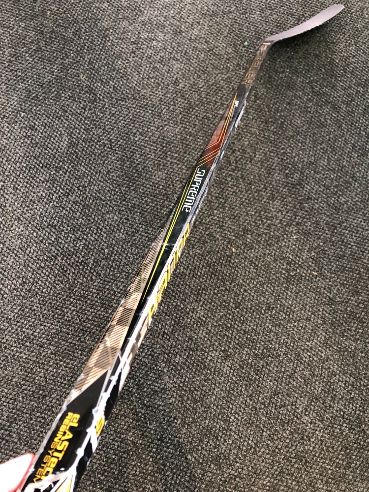 Used Intermediate Bauer Supreme 1S Right-Handed P88 Hockey Stick