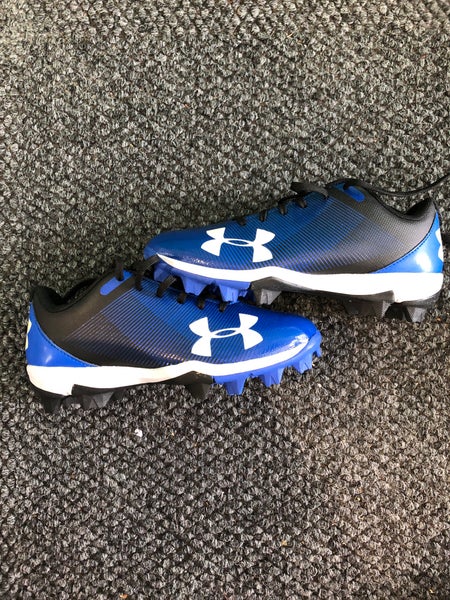 Under Armour, Shoes, 23 Under Armour Youth Baseball Cleats Boys Sz 35