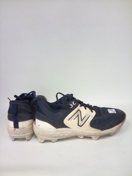 Used New Balance BASEBALL CLEATS METAL Senior 10.5 Baseball and Softball  Cleats