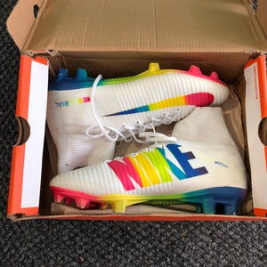 Like Nike Mercurial Superfly V EC17 FG Soccer Cleats - Size: W 7.0 (M 6.0)