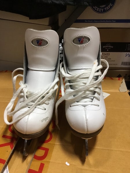 Used Riedell Size 2 Figure Skates