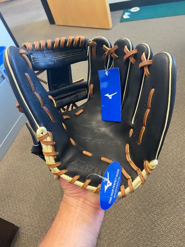 NWT Mizuno Pro Select RHT 11.5” Glove
