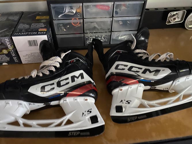 Used CCM Regular Width Pro Stock Size 8.5 JetSpeed FT6 Pro Hockey Skates