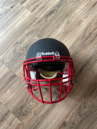 Used Medium Riddell Speed Helmet