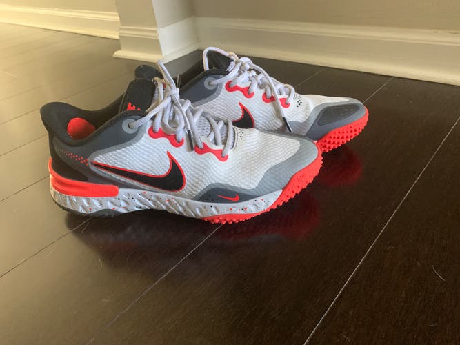 Men’s Nike turf shoes