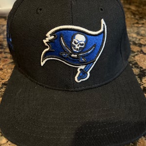 Tampa Bay Buccaneers 30th Seasons Hat