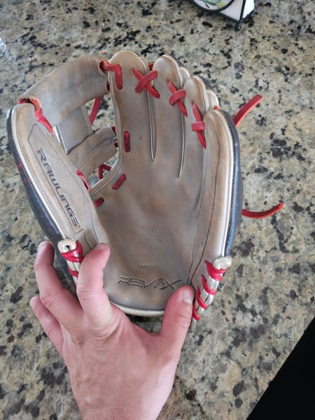 Rawlings REV1X 11.5-inch Glove, Right Hand Throw