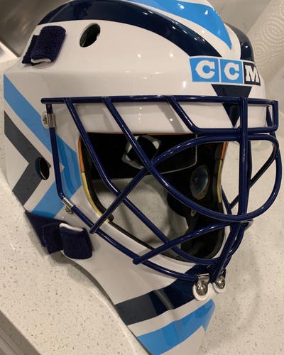CCM Axis Pro Goalie Mask Size XL