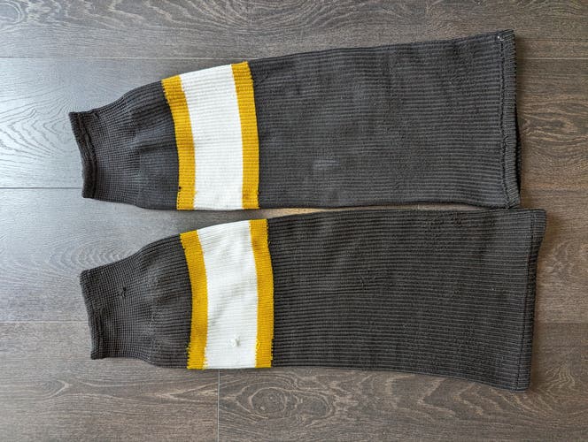 Penguins/Bruins Senior Large Hockey Socks