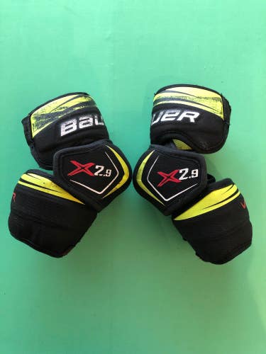 Used Junior Bauer Vapor X2.9 Hockey Elbow Pads (Size: Small)