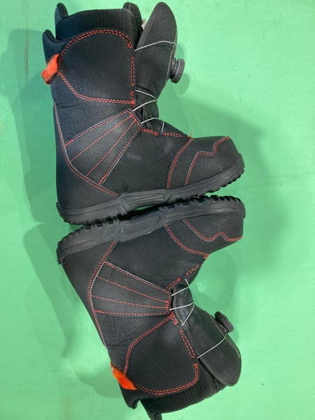 Used Men's 6K Burton Zipline Boa Snowboard Boots | SidelineSwap