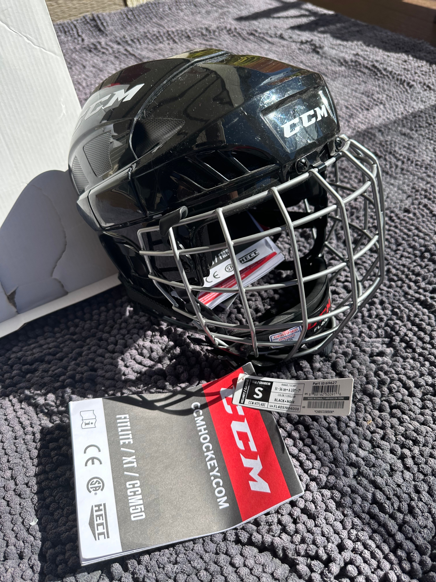 CCM FL40 Helmet Black, brand New with tags, certified till 2026 Junior