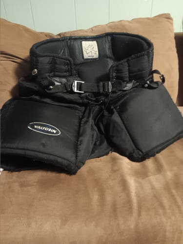 Used Medium Vaughn Goalie Pants
