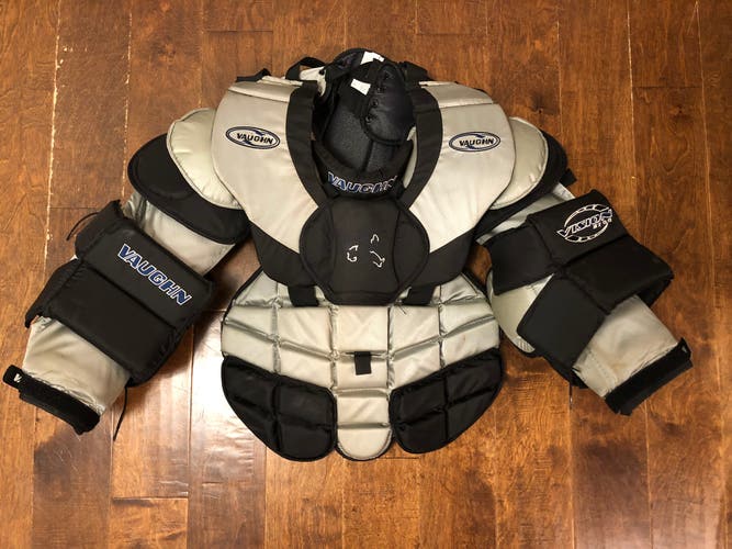 Medium Vaughn Vision 3700 Goalie Chest Protector