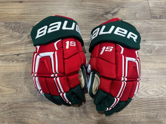 Bauer 14-1 Pro Stock Supreme 1S Gloves New Jersey Devils Retro