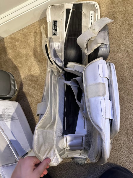 34" Bauer Ultrasonic Goalie Leg Pads