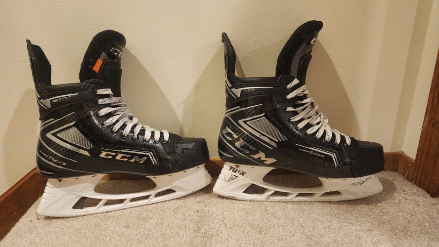 Noah Cates CCM Super Tacks AS3 Pro Skates Pro Stock Size 8 Philadelphia Flyers game used