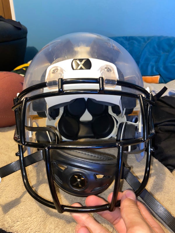 Used Xenith XENITH X2E YOUTH FB HELMET LG Football Helmets Football Helmets