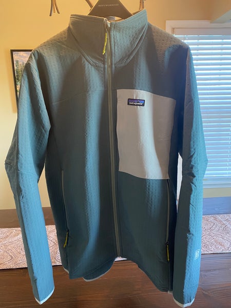 New Men's Patagonia R2 Tech Face Jacket, XL, with tags