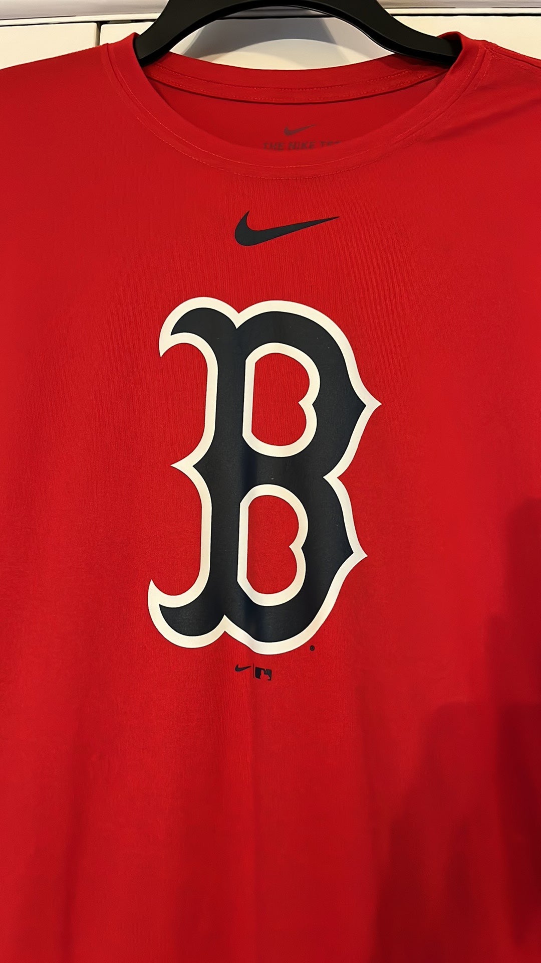 Men's Nike Boston Red Sox Dri-Fit Tee Shirt - Size LG