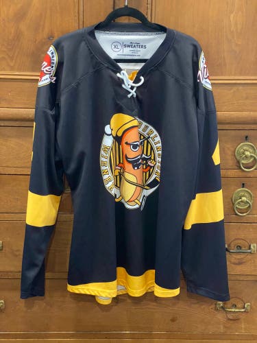 MensLeague XL Used Black HockeyJersey Burlington Weiners
