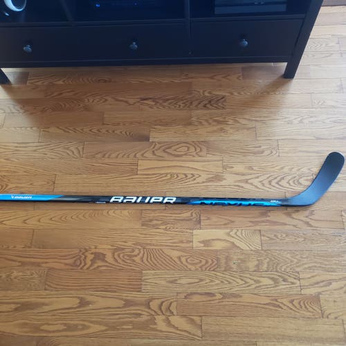 Used Junior Bauer Left Hand Nexus Sync Hockey Stick P92