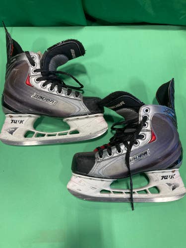 Junior Used Bauer Vapor X60 Hockey Skates D&R (Regular) 5.5