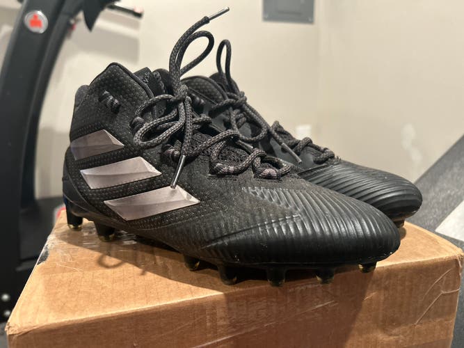 Adidas Size 8.0 (Women's 9.0) Mid Top Football Cleat